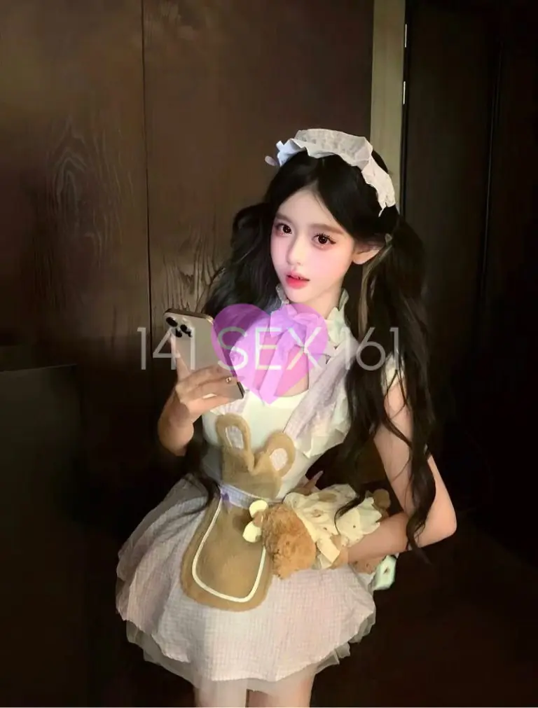婴儿, 年龄: 20, 身高: 168