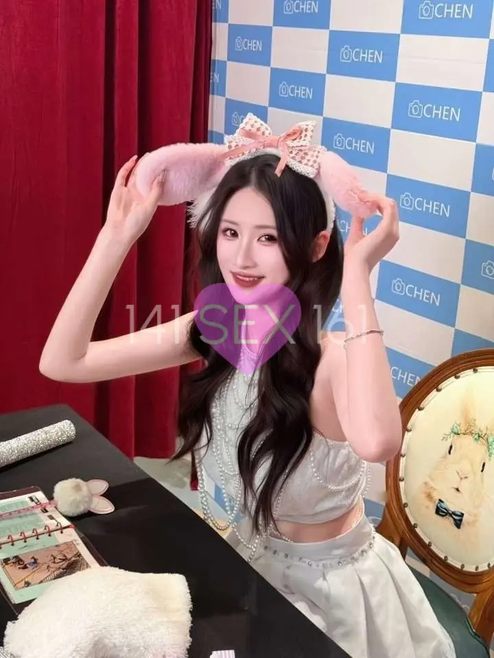 婴儿, 年龄: 21, 身高: 170