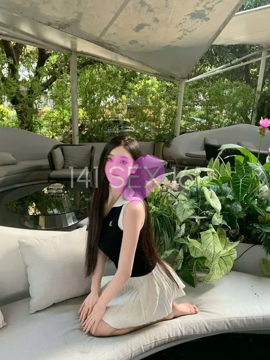 婴儿