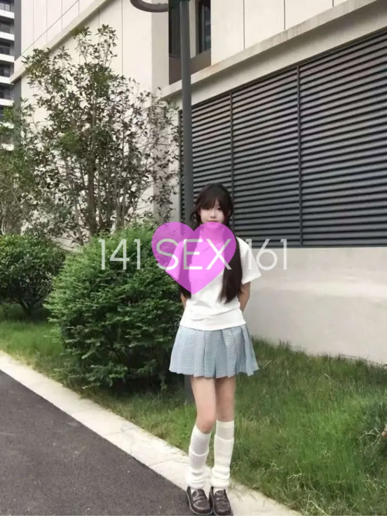 婴儿, 年龄: 19, 身高: 168