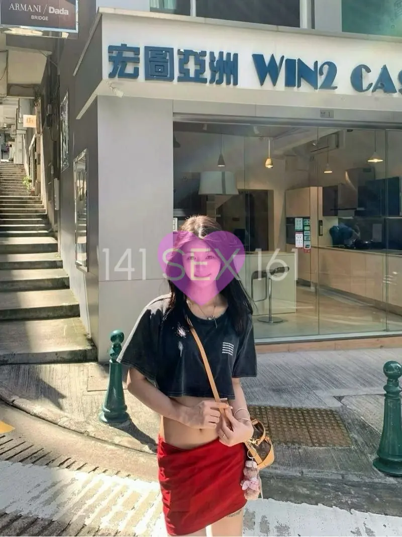 婴儿