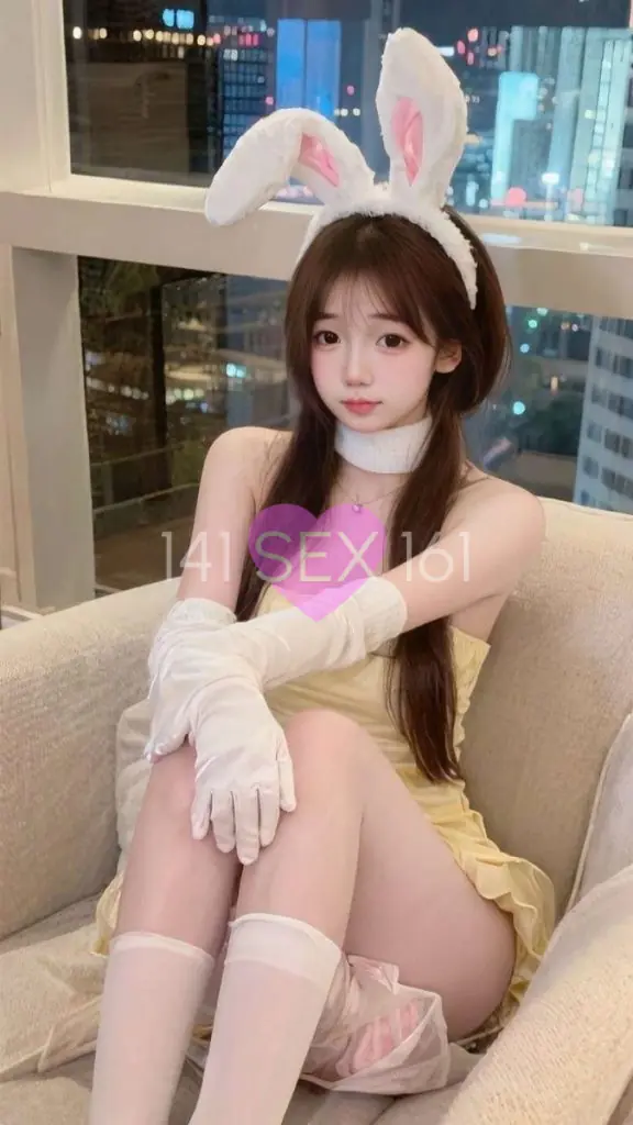 婴儿, 年龄: 18, 身高: 168 厘米, 三围: 32-24-34