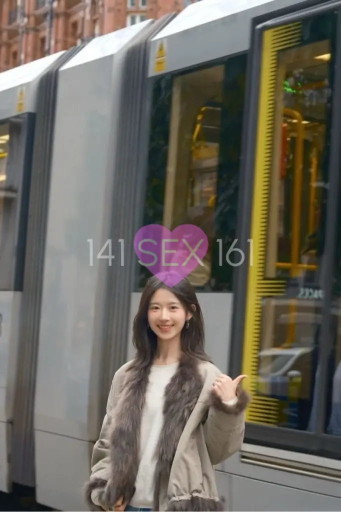 婴儿, 年龄: 19, 身高: 168 厘米, 三围: 32-24-34