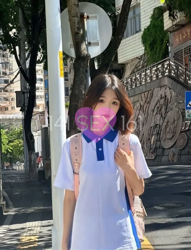 婴儿, 年龄: 18, 身高: 173