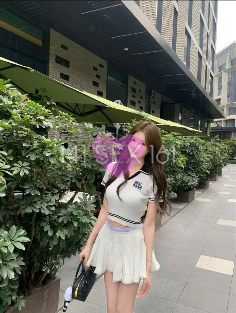 婴儿, 年龄: 20, 身高: 170 厘米, 三围: 33-24-34