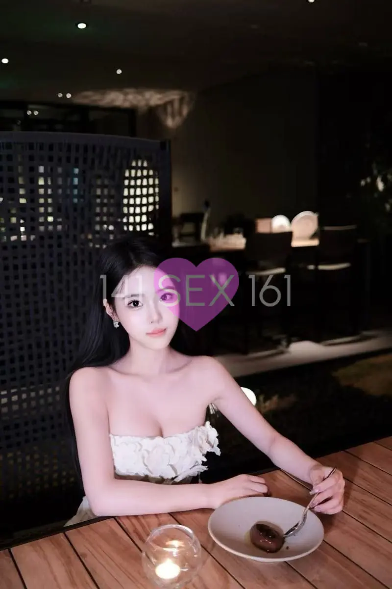 婴儿