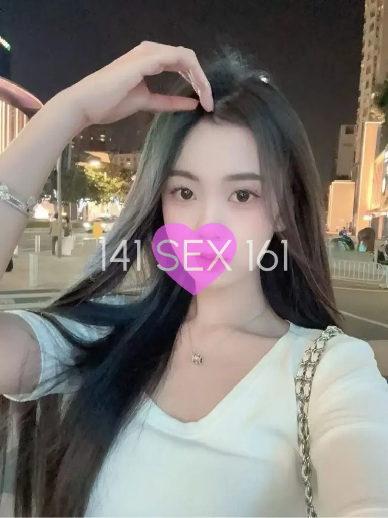 婴儿, 年龄: 18, 身高: 168