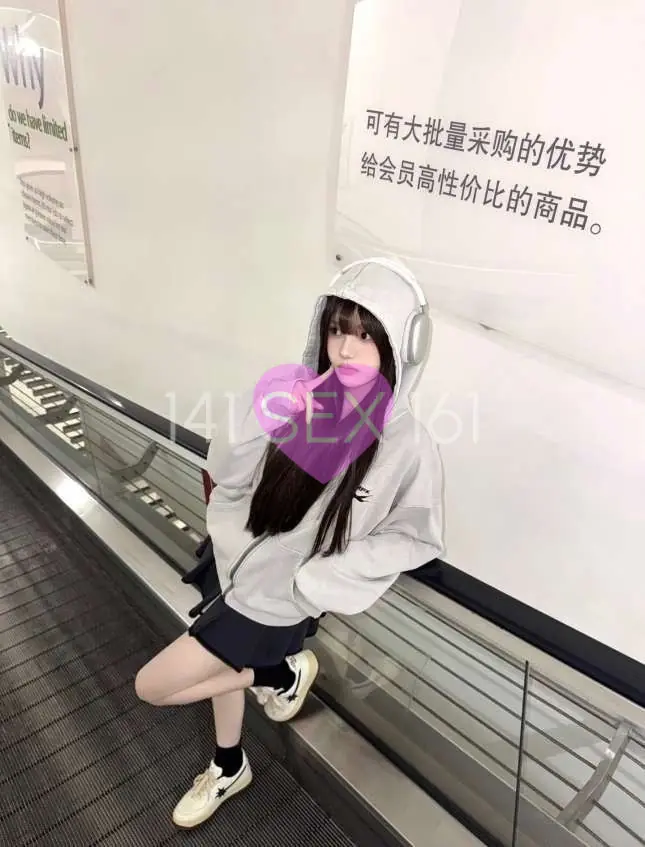 婴儿, 年龄: 19, 身高: 166