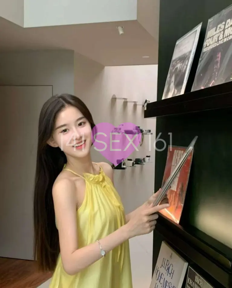 婴儿, 年龄: 20, 身高: 168