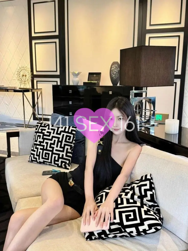 婴儿, 年龄: 21, 身高: 175 厘米, 三围: 32-24-34