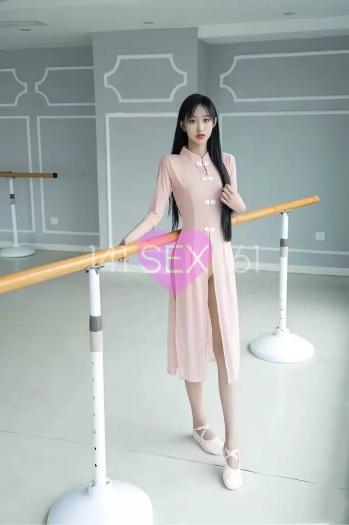 baby, Age: 20, Height: 173 cm, Parameters: 32-24-34