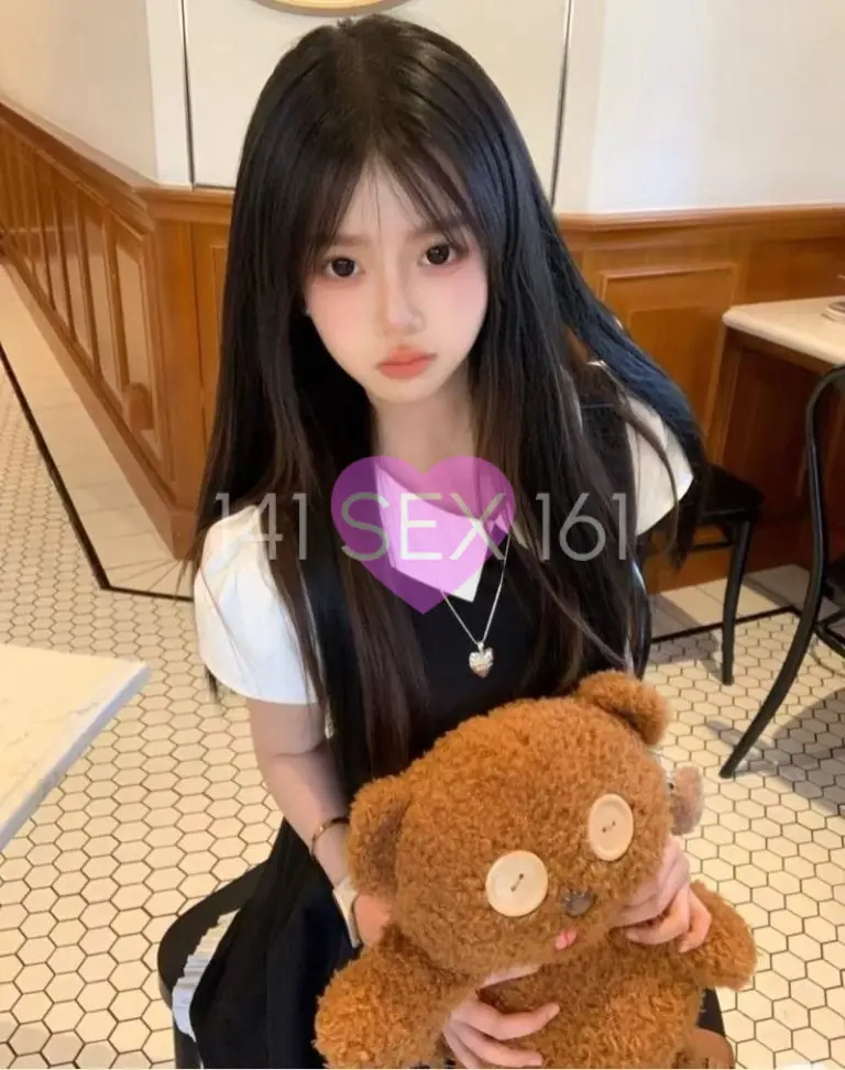 婴儿, 年龄: 18, 身高: 166