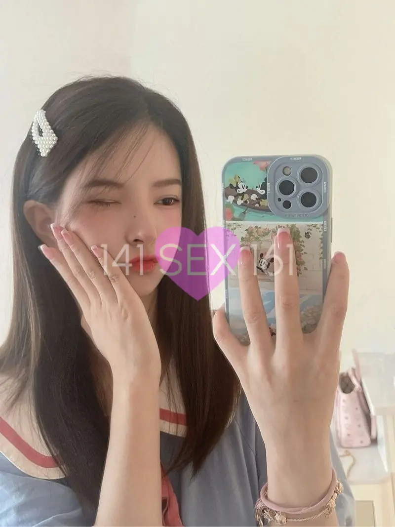 婴儿