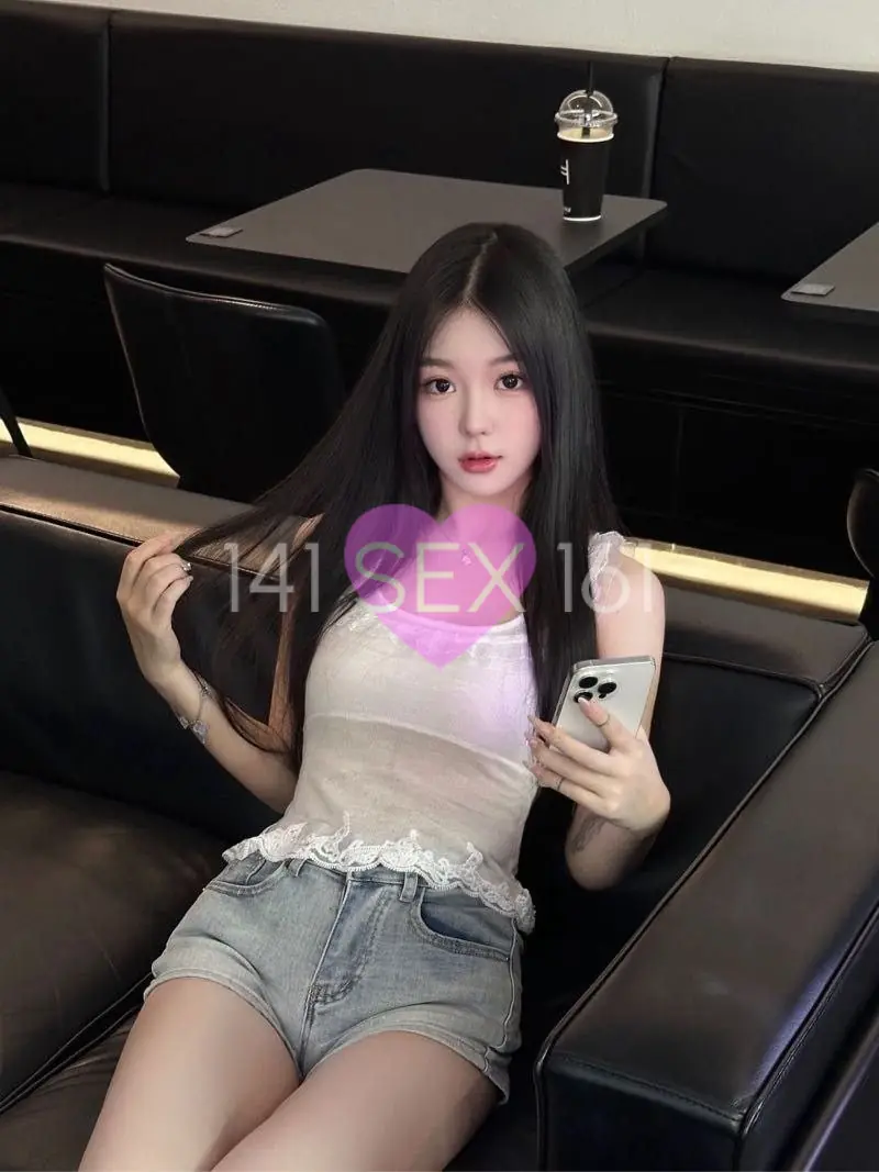 婴儿