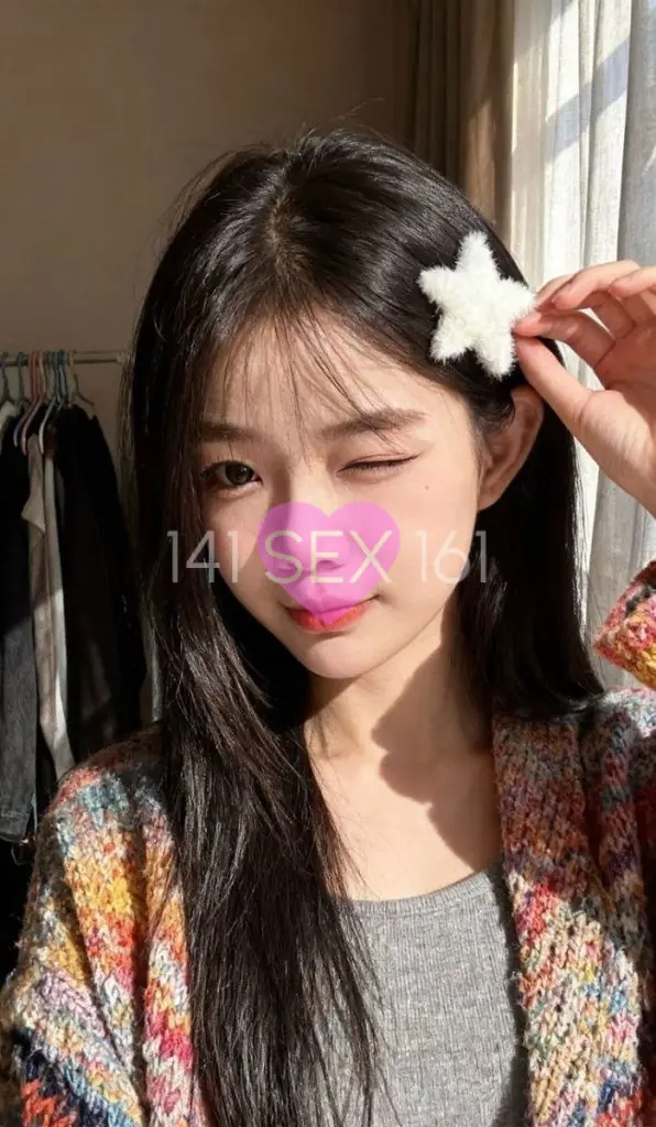 婴儿, 年龄: 19, 身高: 165 厘米, 三围: 32-24-34