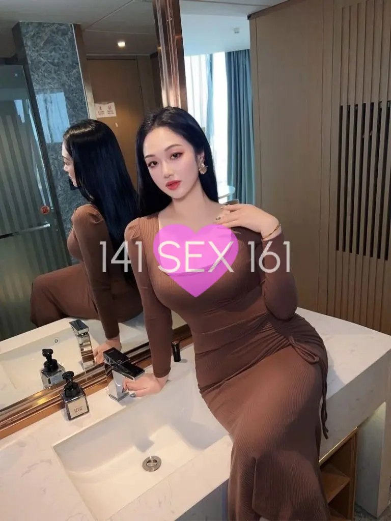 baby, Age: 35, Height: 170
