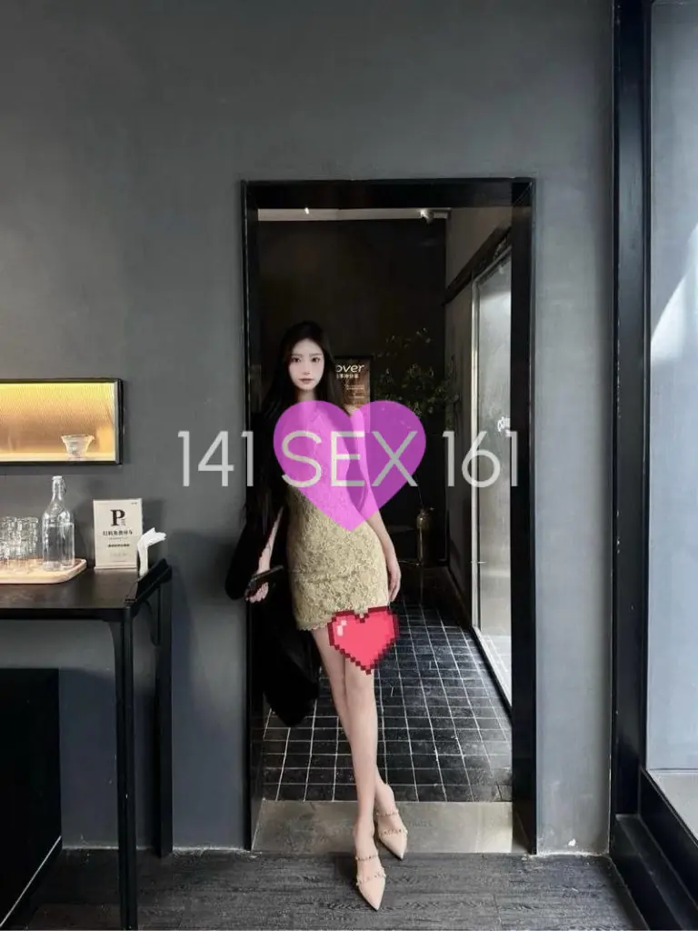 婴儿, 年龄: 21, 身高: 173