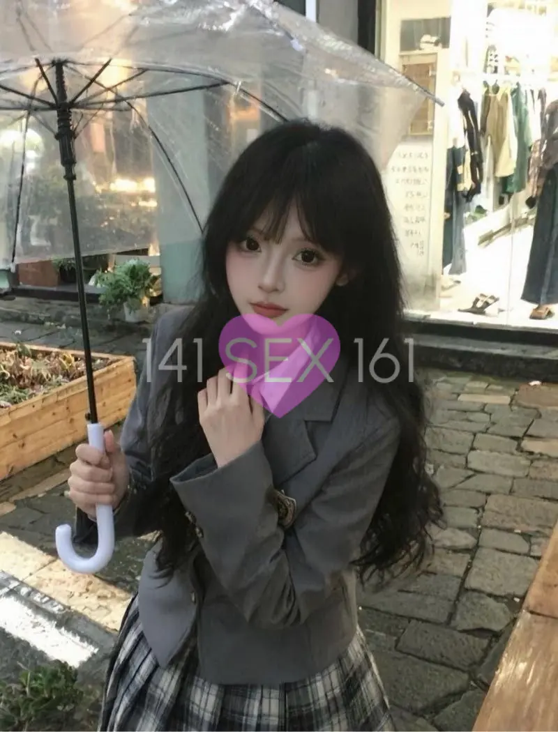 婴儿