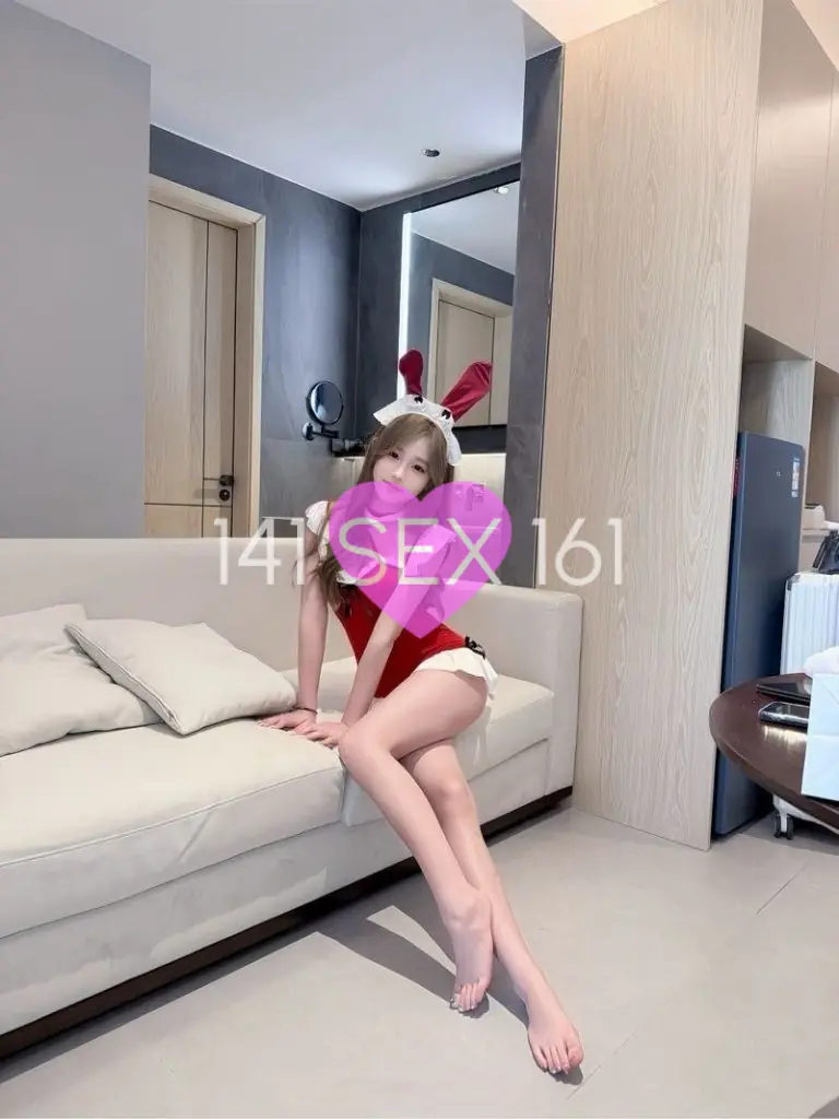 婴儿, 年龄: 19, 身高: 168