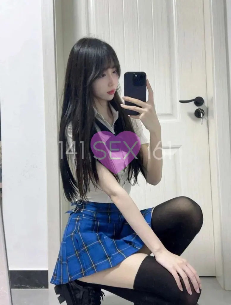 婴儿, 年龄: 18, 身高: 177 厘米, 三围: 32-23-34