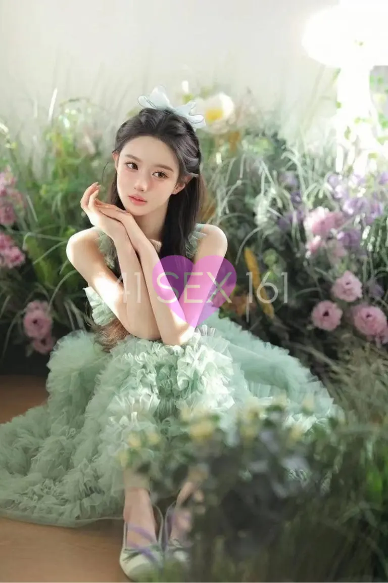 婴儿, 年龄: 21, 身高: 170