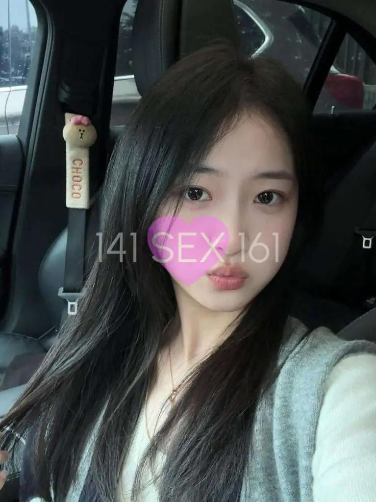 婴儿, 年龄: 18, 身高: 163 厘米, 三围: 32-24-34