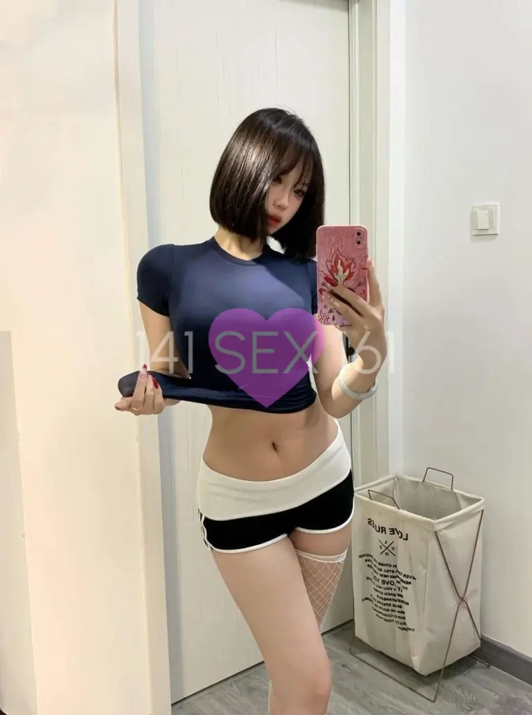 Baoer, Age: 20, Height: 168