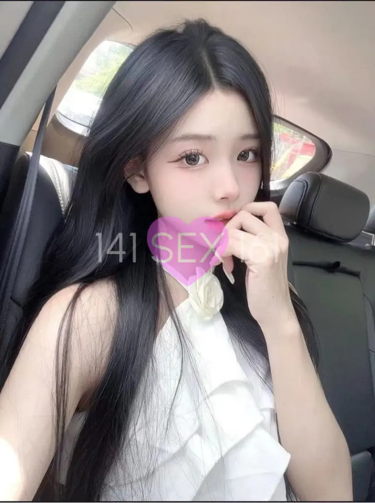 Baoer, 年龄: 19, 身高: 165 厘米, 三围: 32-24-34