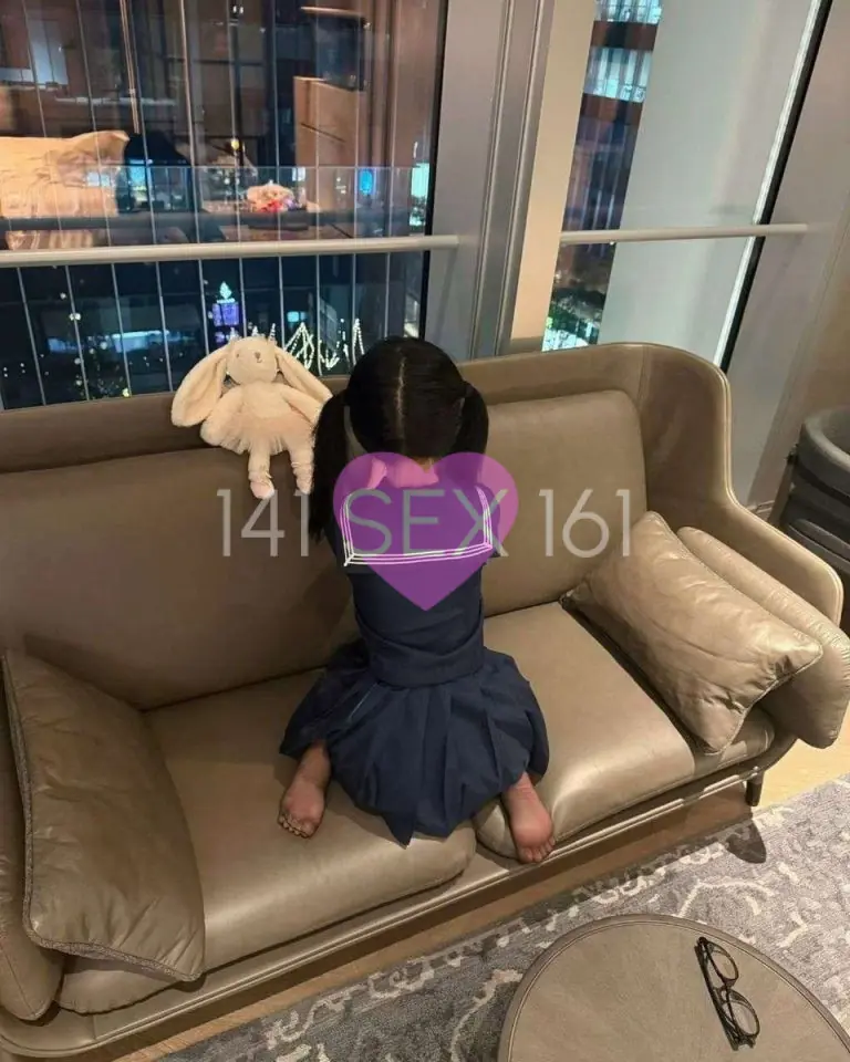 Baoer, 年龄: 18, 身高: 158