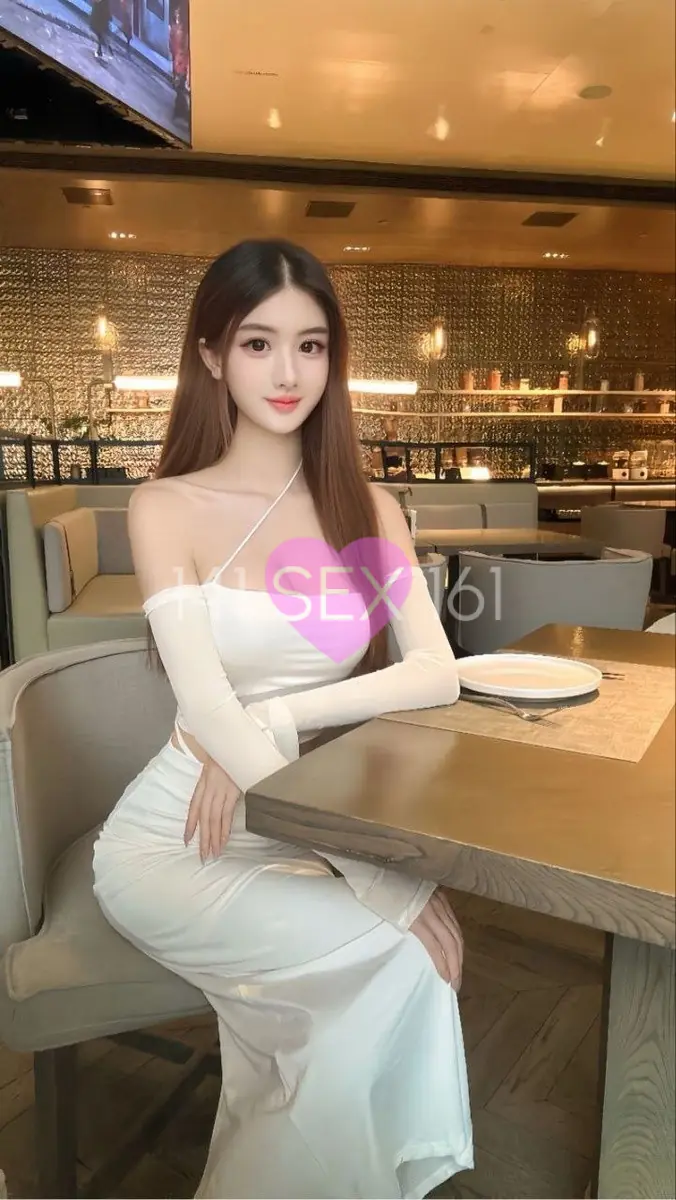 Baoer, 年龄: 21, 身高: 174
