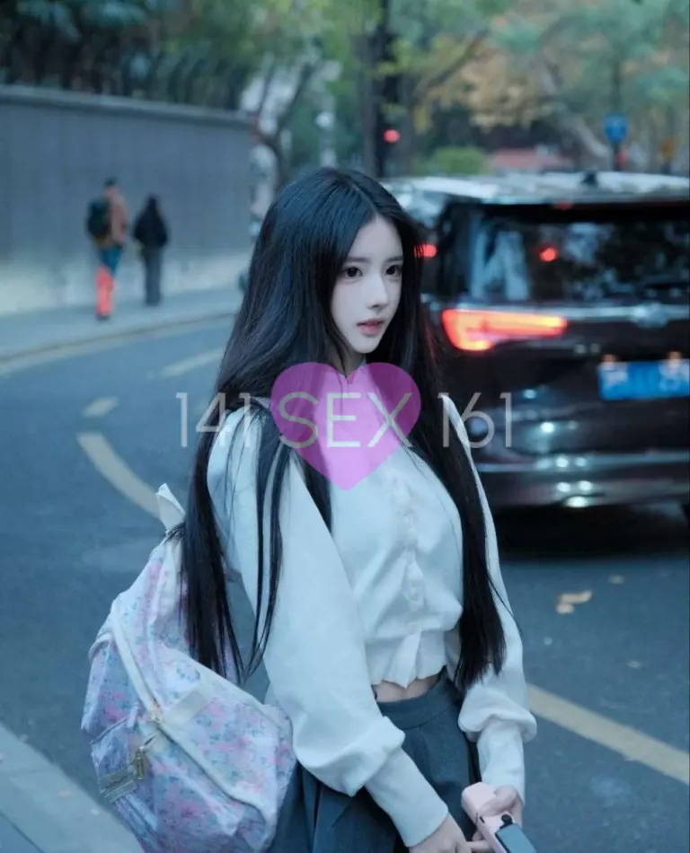 Baoer, 年龄: 18, 身高: 165