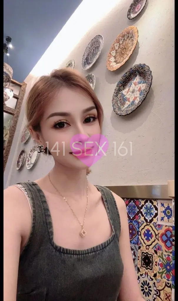 Baoer, Age: 22, Height: 168 cm, Parameters: 33-24-35