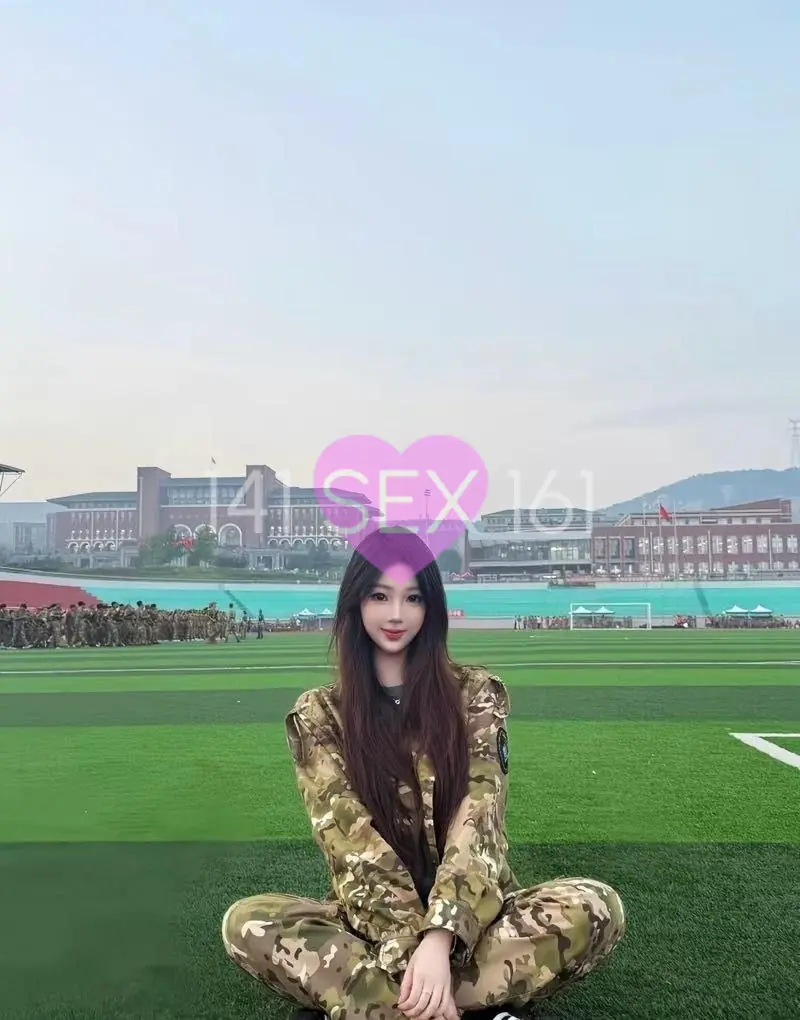 Baoer, 年龄: 19, 身高: 171 厘米, 三围: 33-24-35
