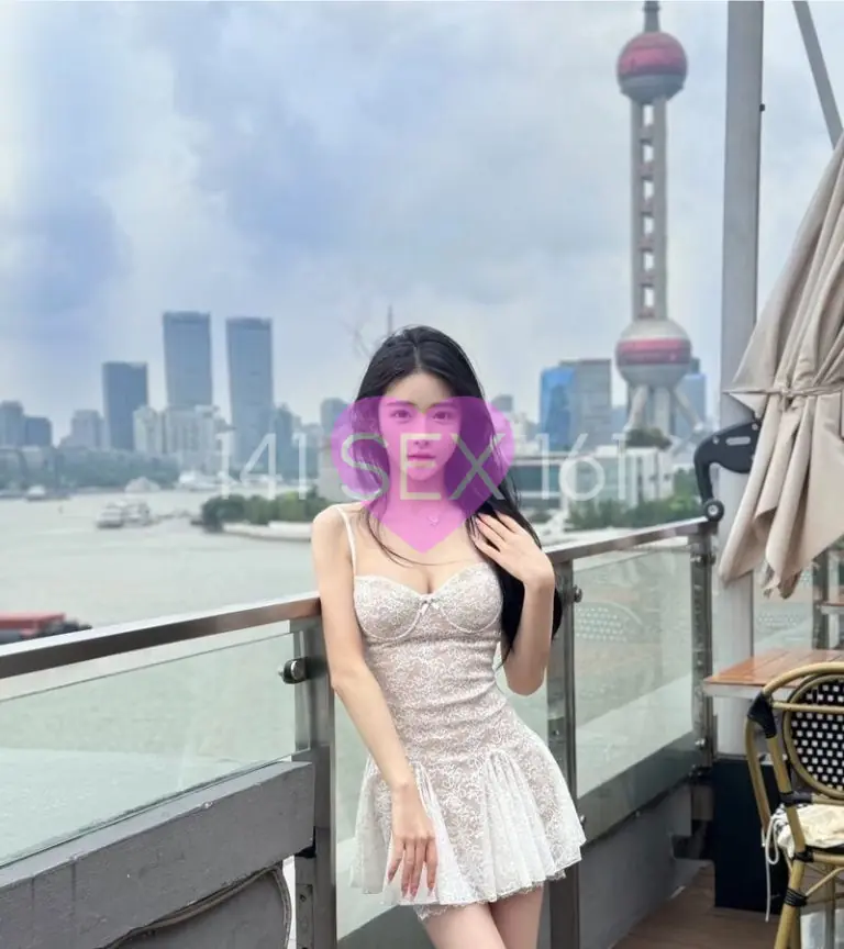 美女, 年龄: 19, 身高: 165
