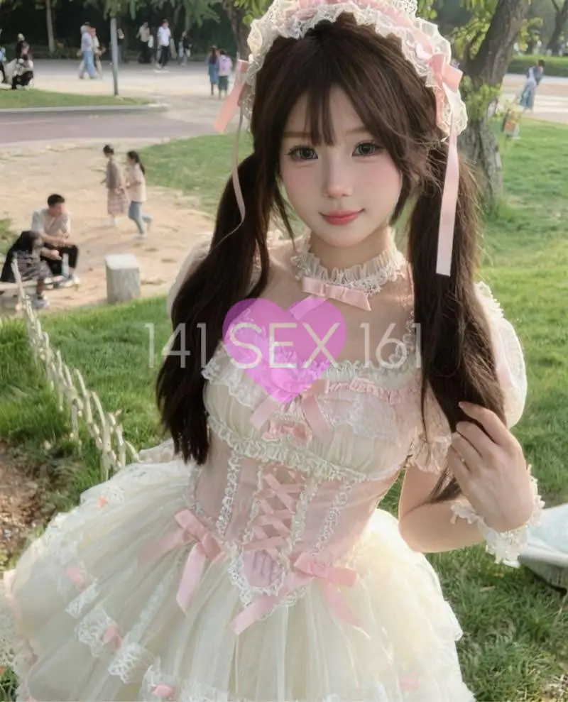 bingli, Age: 20, Height: 164 cm, Parameters: 32-24-34
