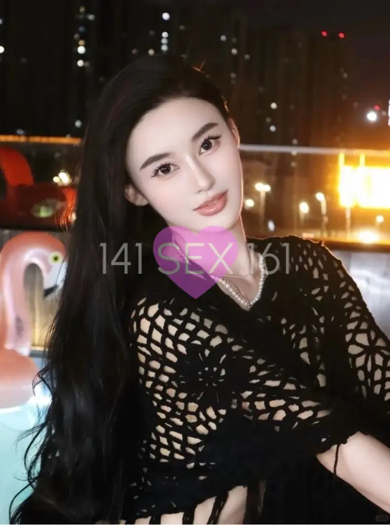 d, Age: 24, Height: 165 cm, Parameters: 34-25-36