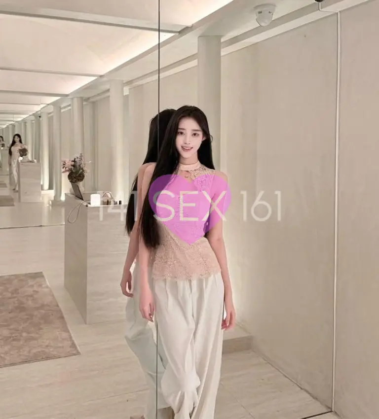 埃琳娜, 年龄: 26, 身高: 176