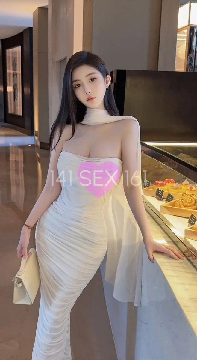 埃琳娜, 年龄: 26, 身高: 176