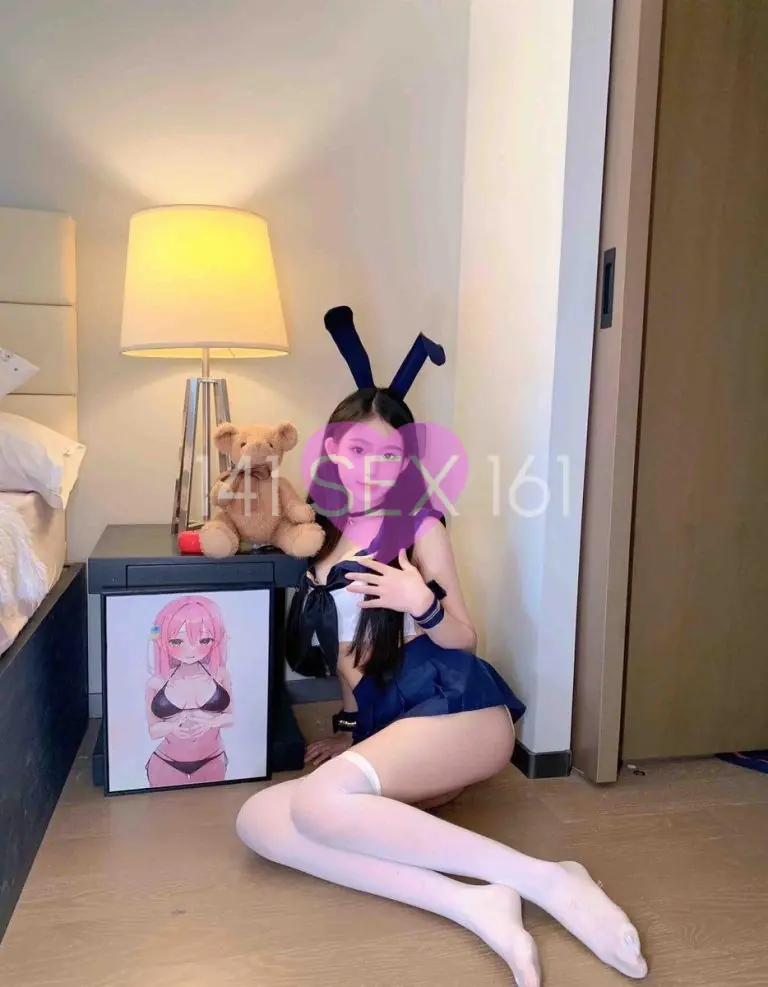 真菌, 年龄: 20, 身高: 179
