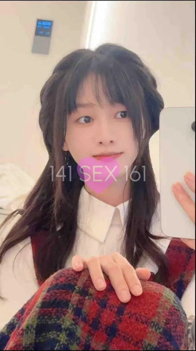 fengxue, 年龄: 19, 身高: 176