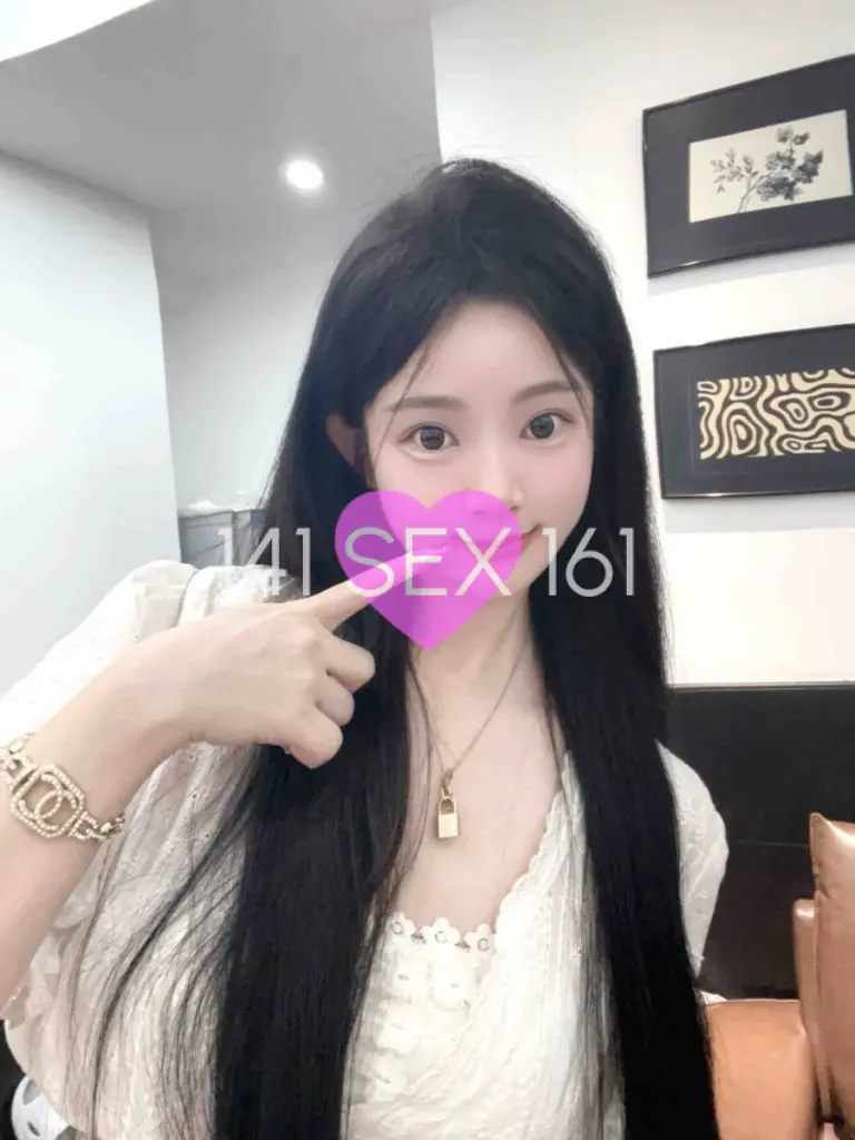 hanyun, 年龄: 18, 身高: 170