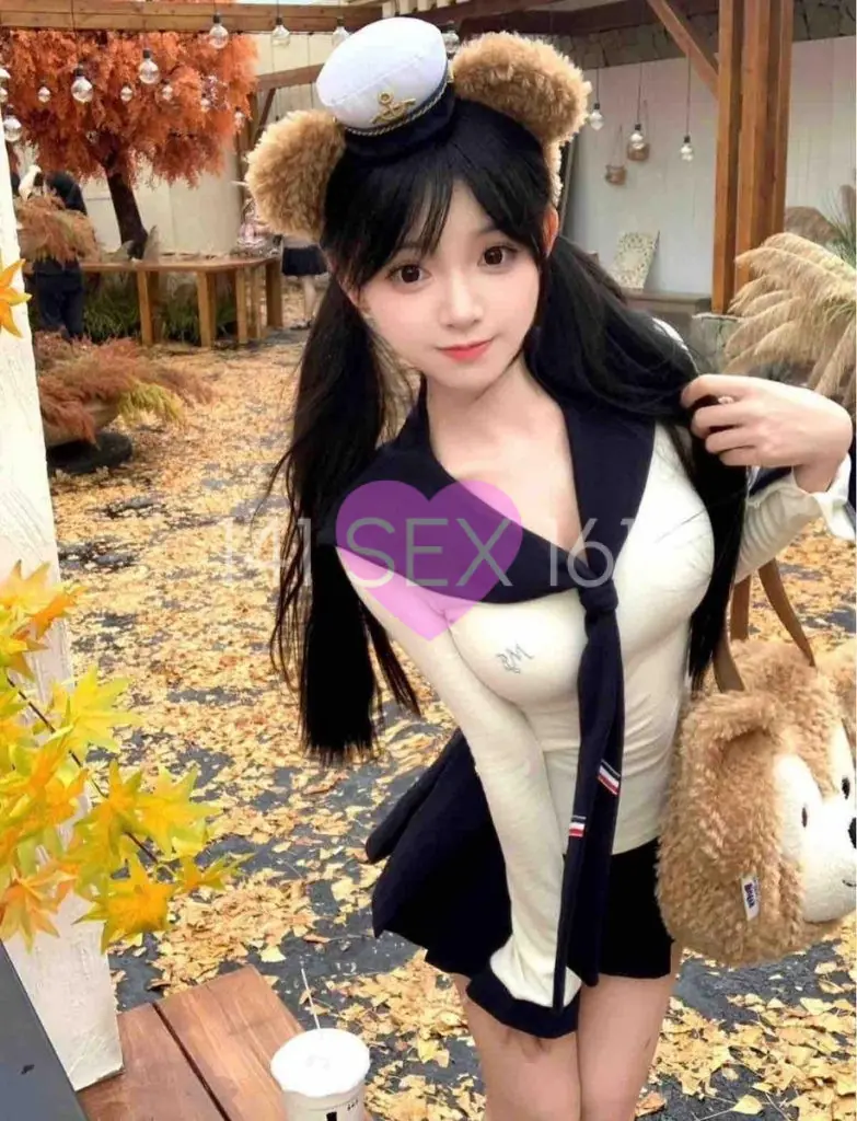 华埃, 年龄: 18, 身高: 162 厘米, 三围: 32-24-34