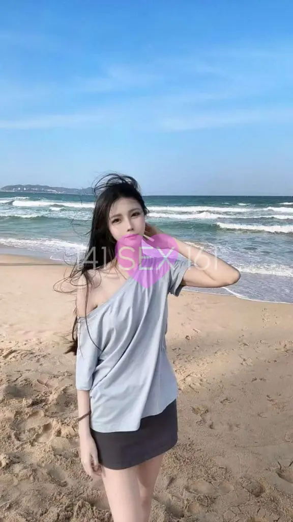 jingyao, 年龄: 19, 身高: 166 厘米, 三围: 32-24-34