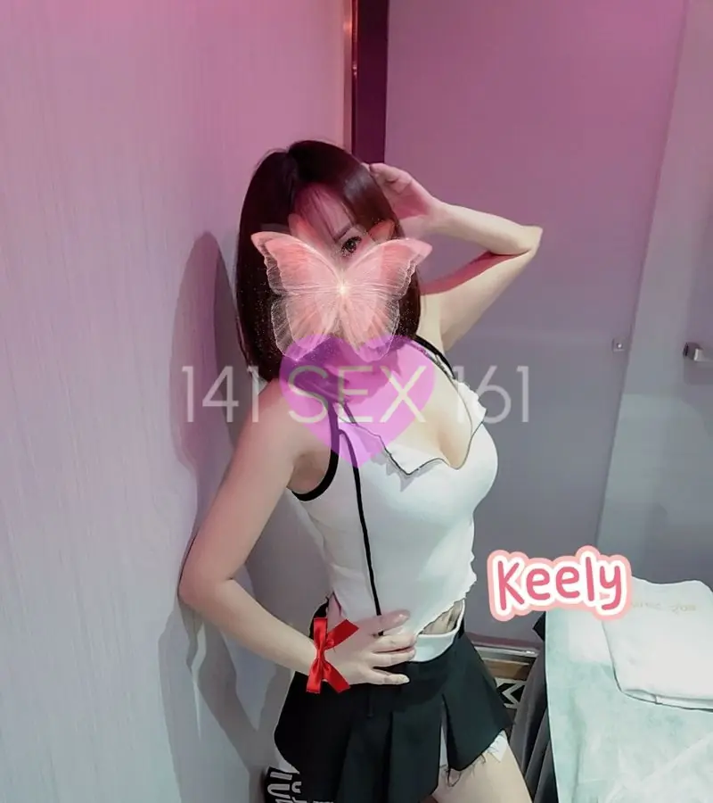 keely, Age: 28, Height: 168 cm, Parameters: 28D - 25 - 86