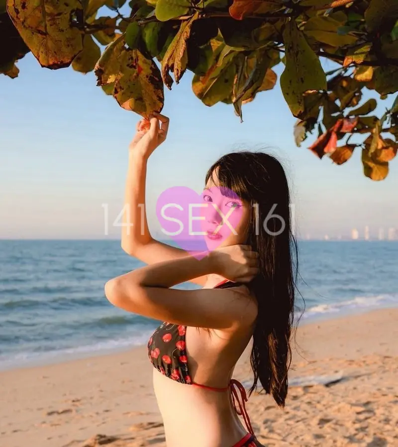 Koki, Age: 22, Height: 162 cm, Parameters: 34C-24-35