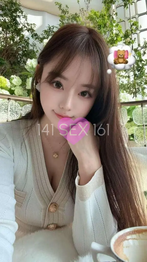 lanran, Age: 19, Height: 167 cm, Parameters: 34-24-35