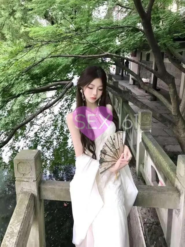 lanying, 年龄: 20, 身高: 180