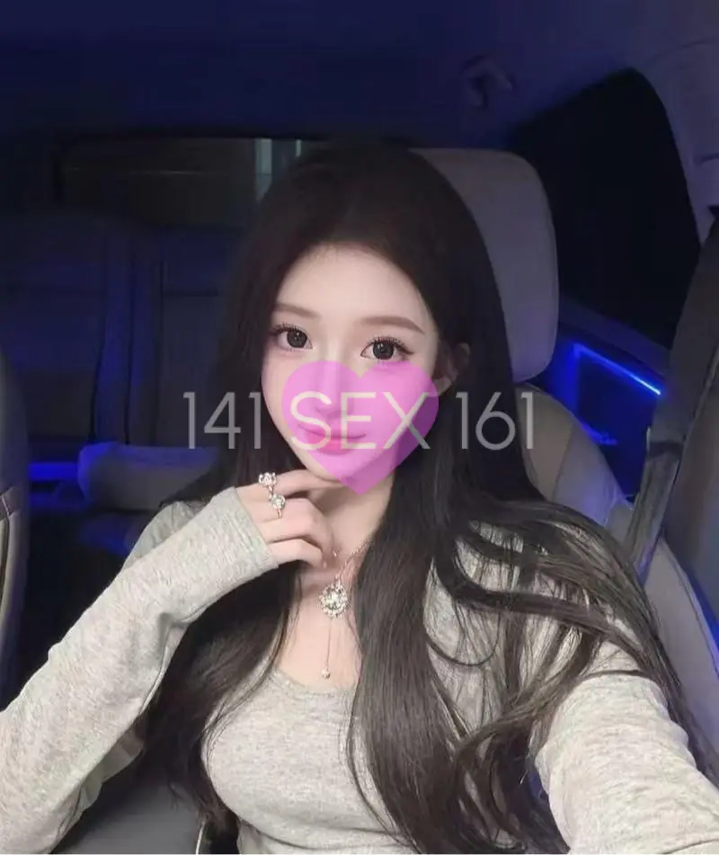 liling, Age: 20, Height: 167 cm, Parameters: 34-24-34