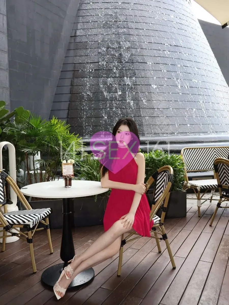 婴儿