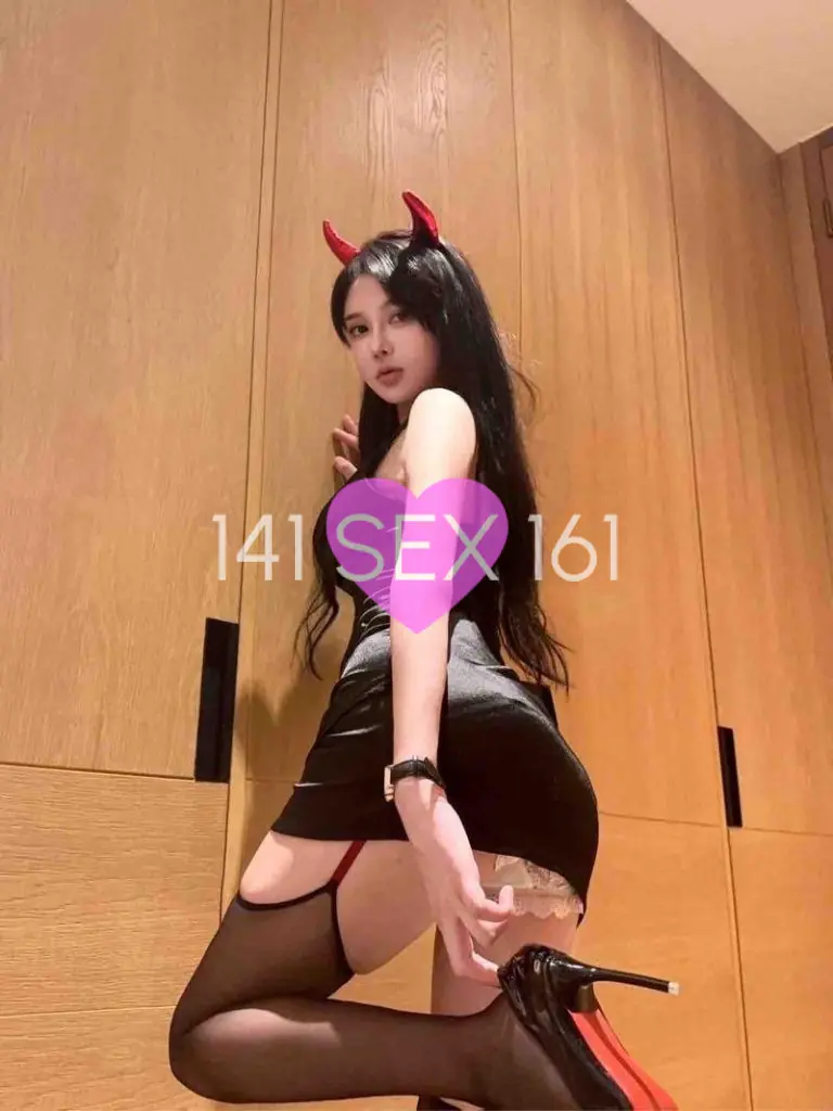 姆明, 年龄: 34, 身高: 179